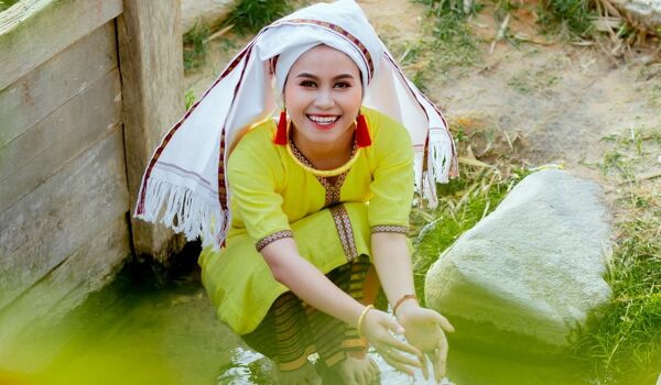 Kampong Cham Local Girl